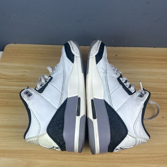 Air Jordan 3 Retro Cement Grey Size 9 Men (CT8532-106) main image 7